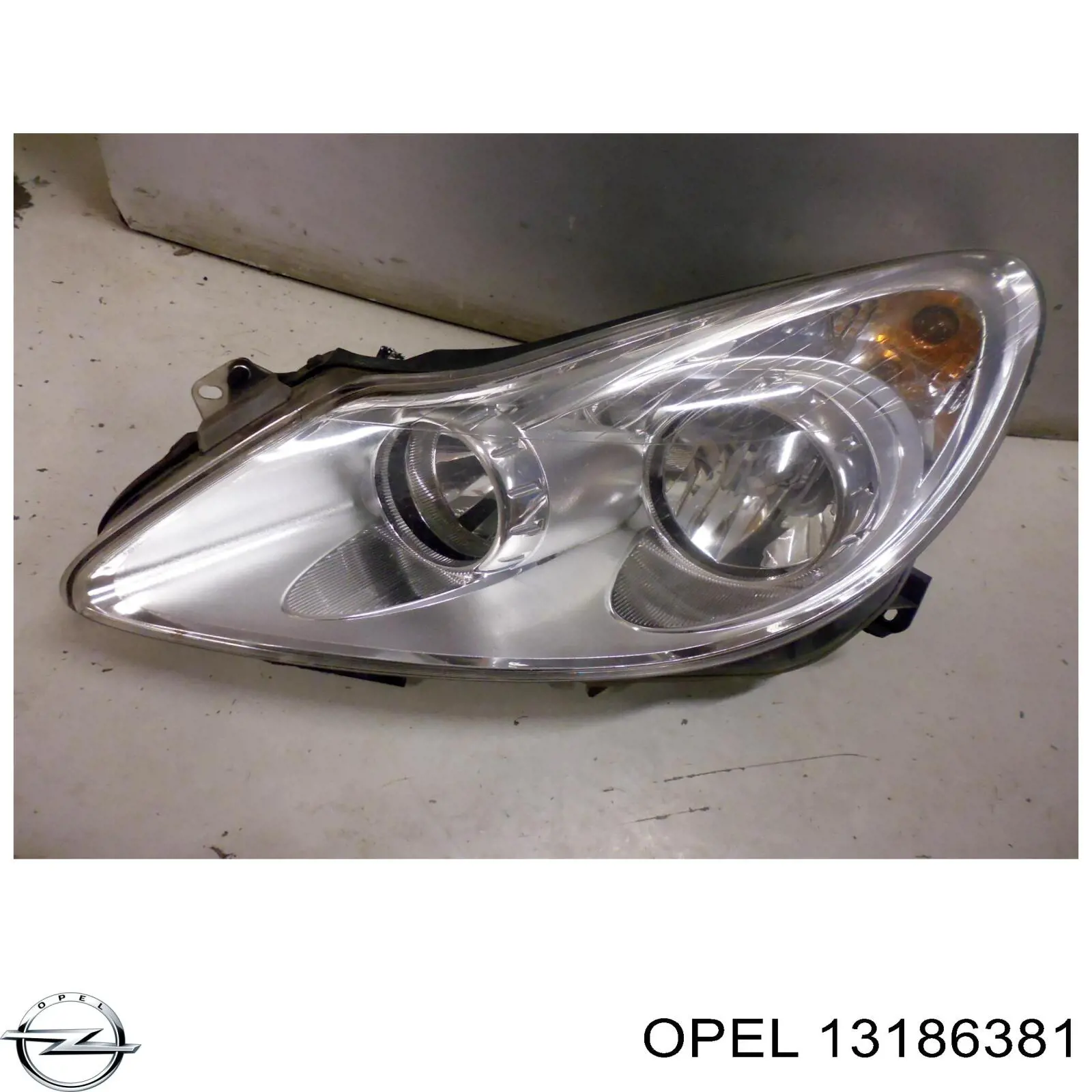 Купити 13186381 Opel Основна фара в зборі ліва