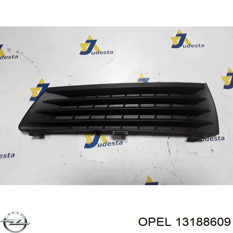Заглушка, решітка протитуманних фар бампера переднього, ліва Opel 13188609 ціна, від 12.67 USD