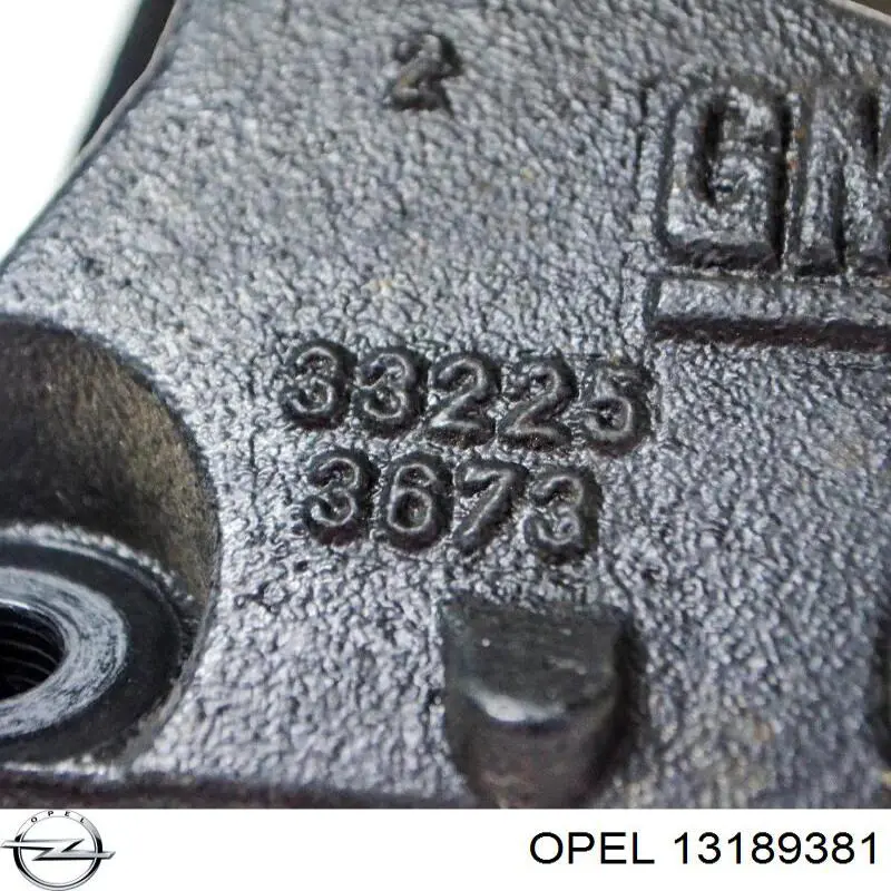 Купити 13189381 Opel Кронштейн подушки (опори) двигуна, правої