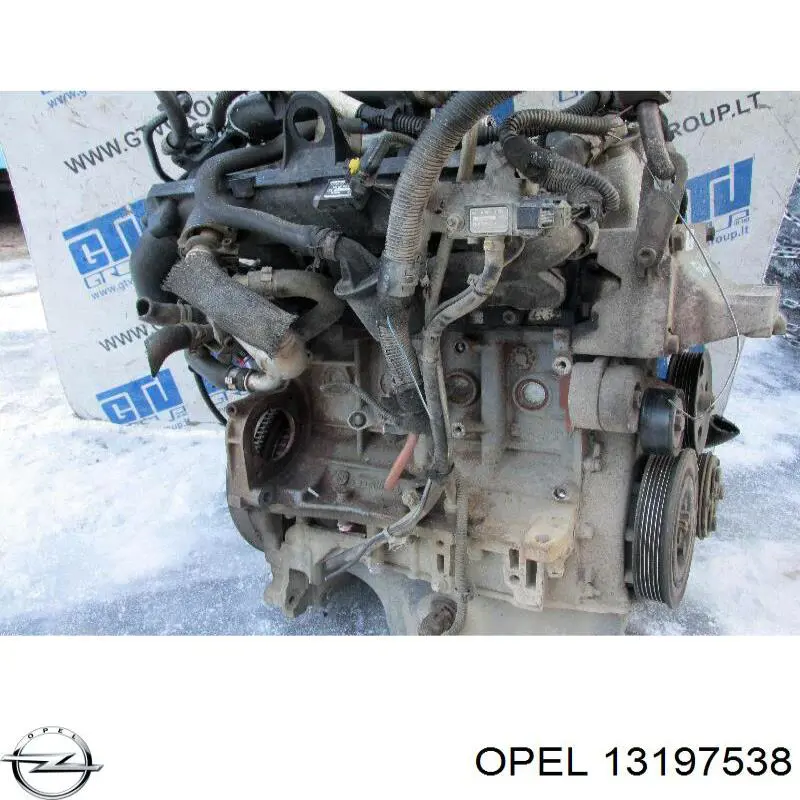Насос кондиціонера Opel 13197538