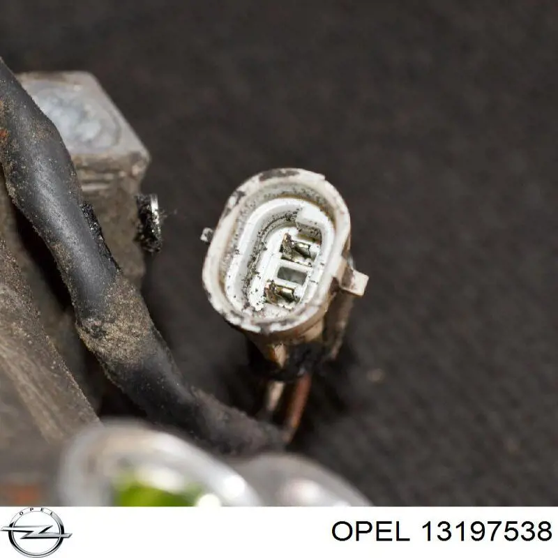 Компресор системи кондиціювання Opel 13197538 ціна, від 50.68 USD