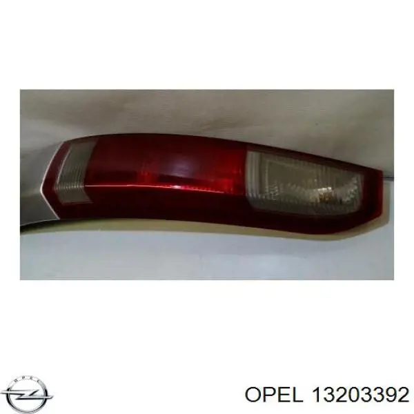Купити 13203392 Opel Задня права фара