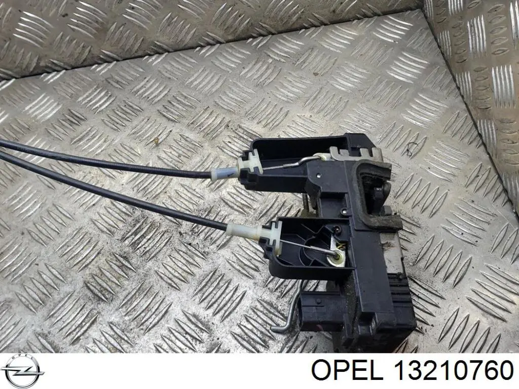 Замок задньої двері, лівої Opel 5133127 ціна, від 0.96 USD