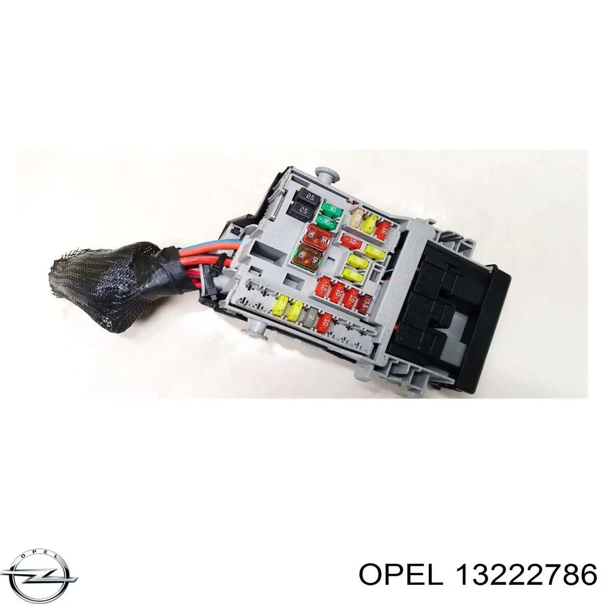 Купити 13222786 Opel Корпус запобіжників