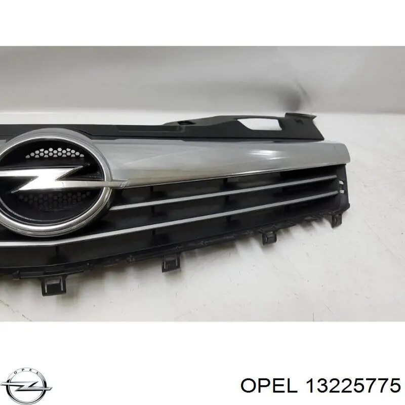 Купити 13225775 Opel Захисна решітка радіатора