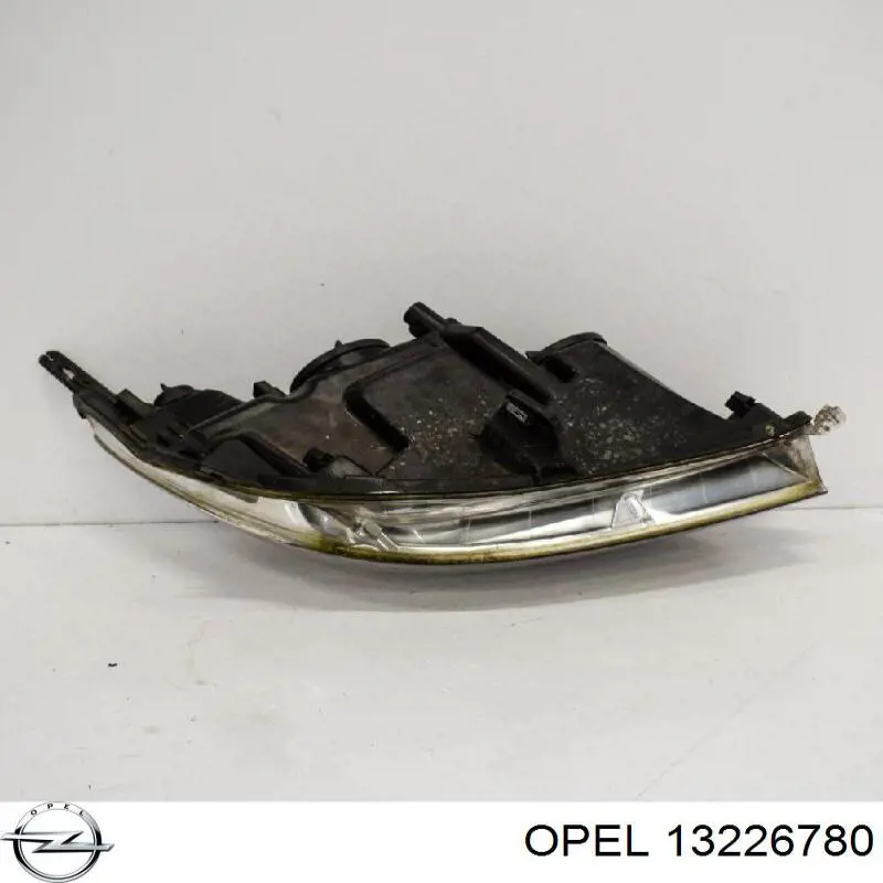13226780 Opel Фара дальнього світла в зборі
