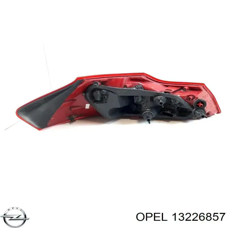 Купити FP5215F2T TYC Задня права фара