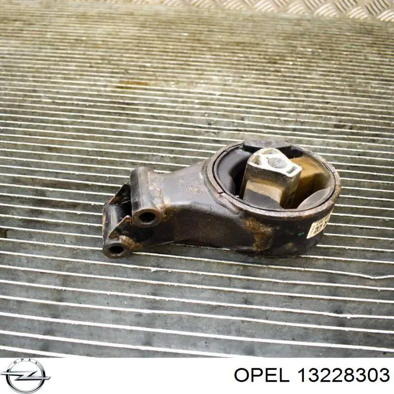 13228303 Opel подушка (опора двигуна, задня)