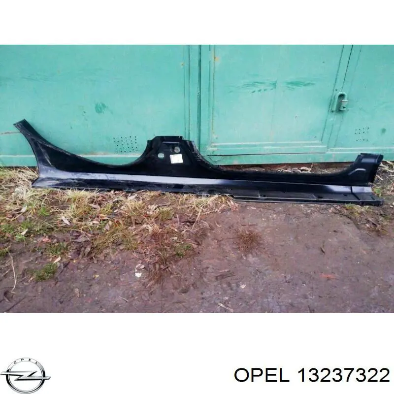 Купити 13237322 Opel Накладка зовнішня (молдинг) порога, лівий
