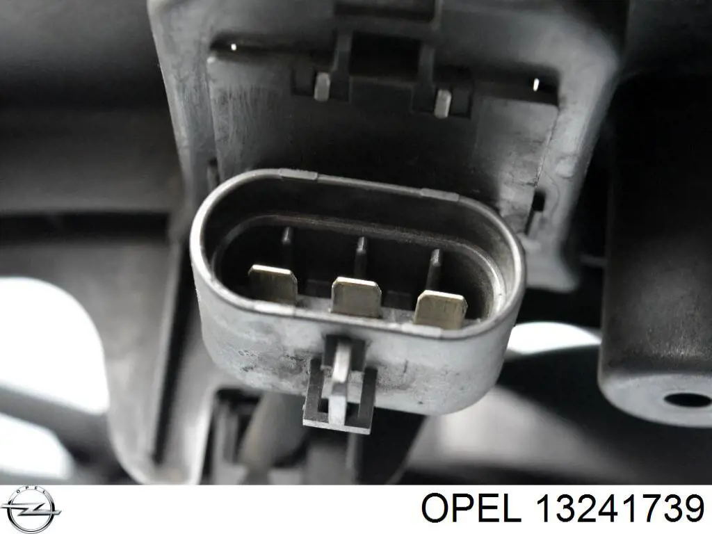 1314357 Opel Дифузор (кожух) радіатора охолодження