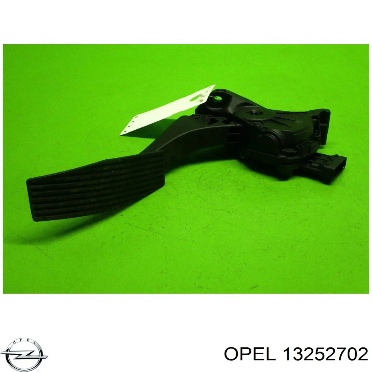 Підаль газу Opel 13252702 ціна, від 18.98 USD