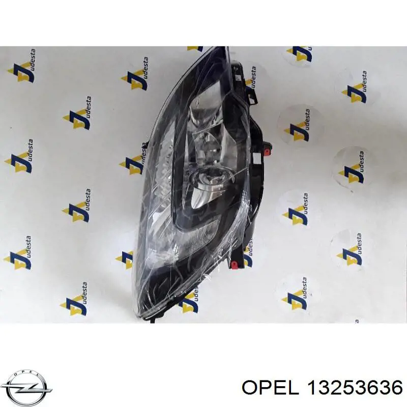 Фара правая Opel 13253636 ціна, від 501.95 USD