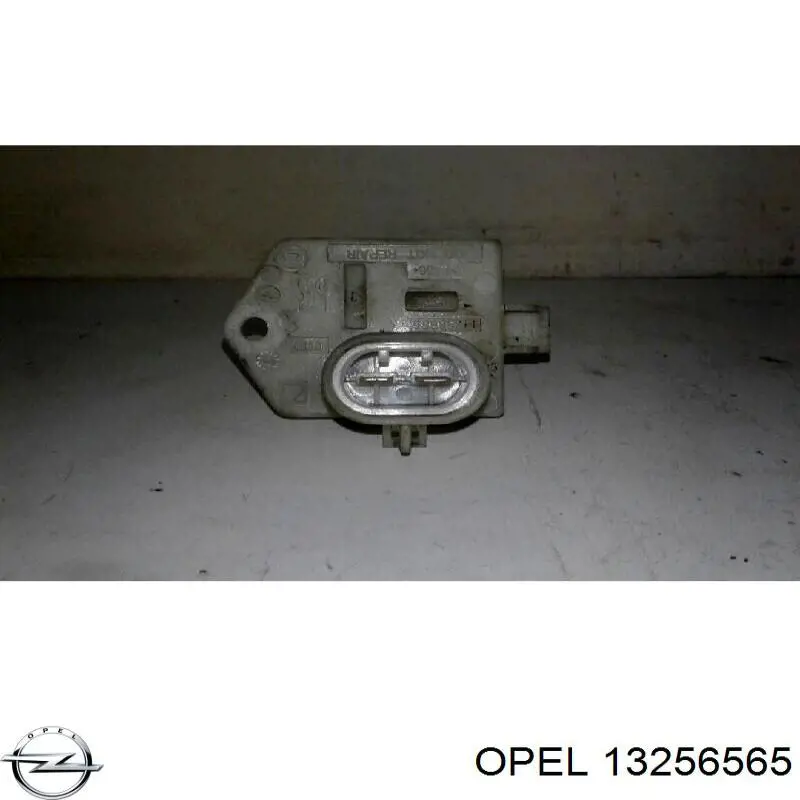 13256565 Opel регулятор оборотів вентилятора