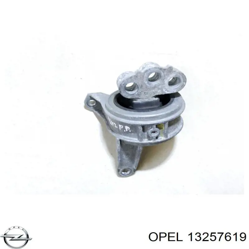 Права подушка двигуна Opel 13257619 ціна, від 28.66 USD