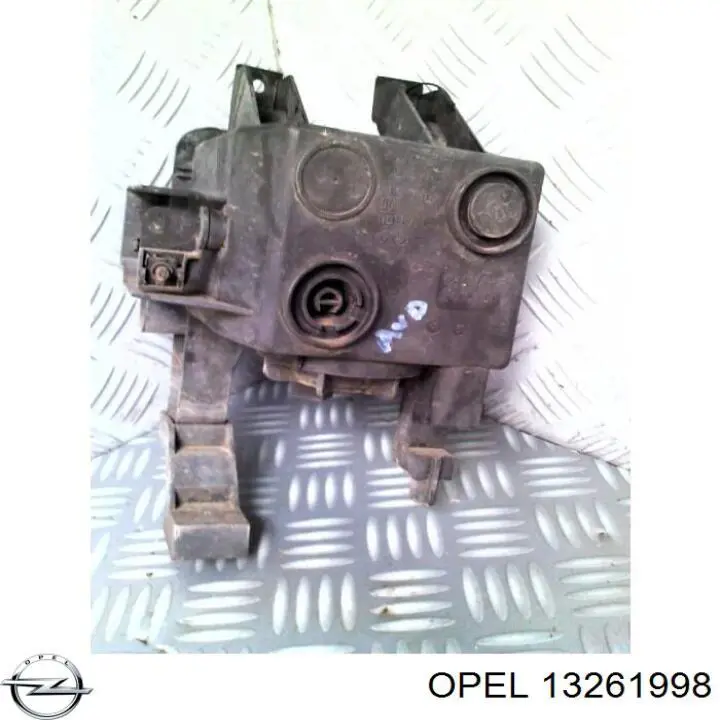 13261998 Opel Фара протитуманна, права