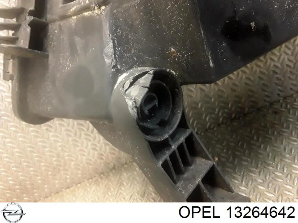 Правий покажчик повороту - лампа Opel 13264642 ціна, від 44.34 USD