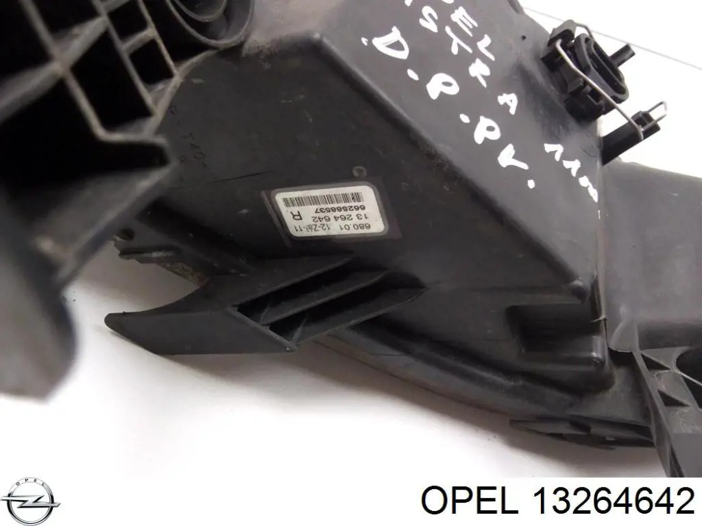 Купити 13264642 Opel Вказівник повороту правий