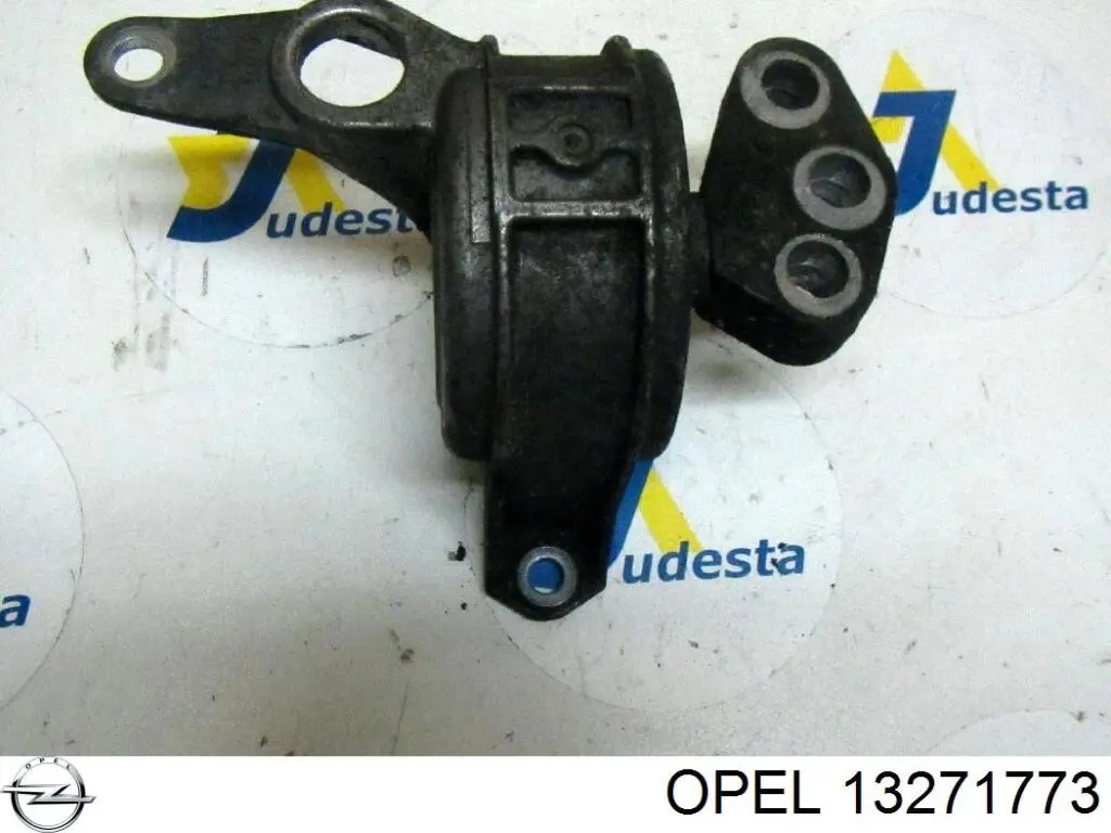 Права подушка двигуна Opel 13271773 ціна, від 42.18 USD