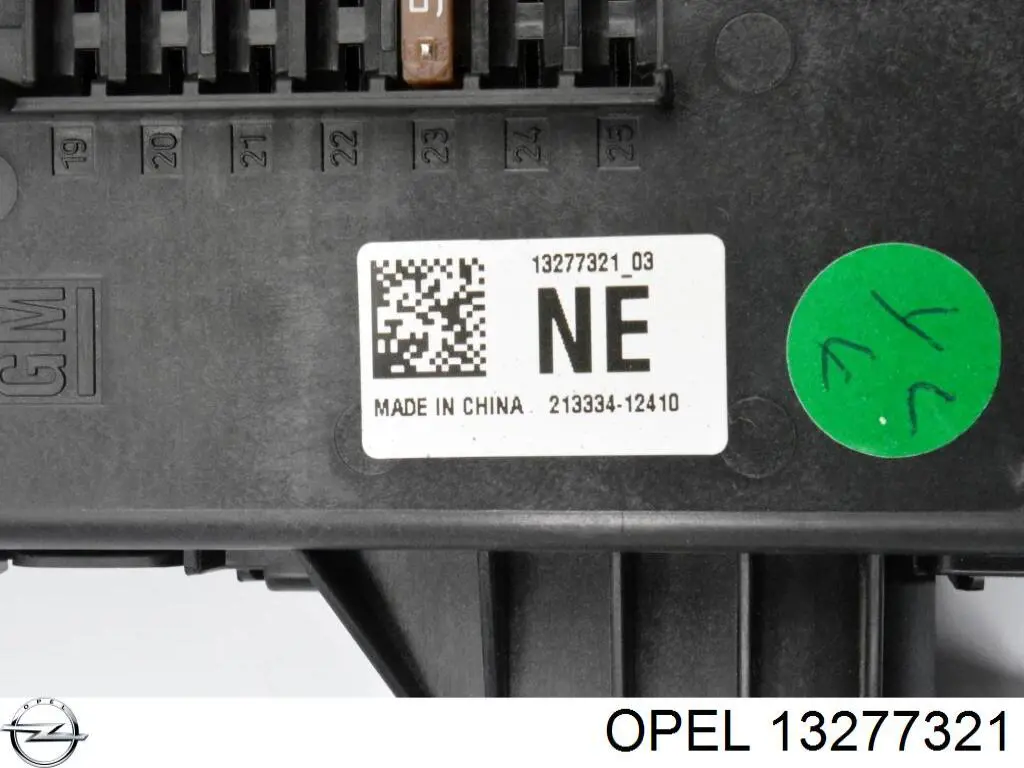 Коробка запобіжників Opel 13277321 ціна, від 10.14 USD