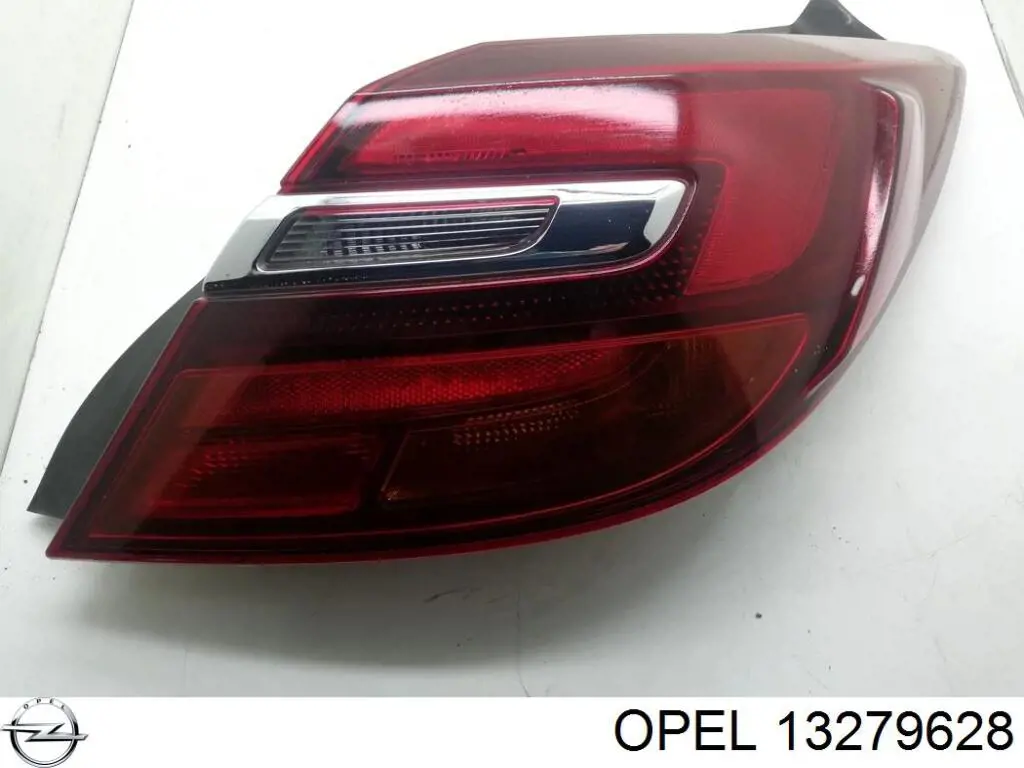 Купити 13279628 Opel Задня права фара
