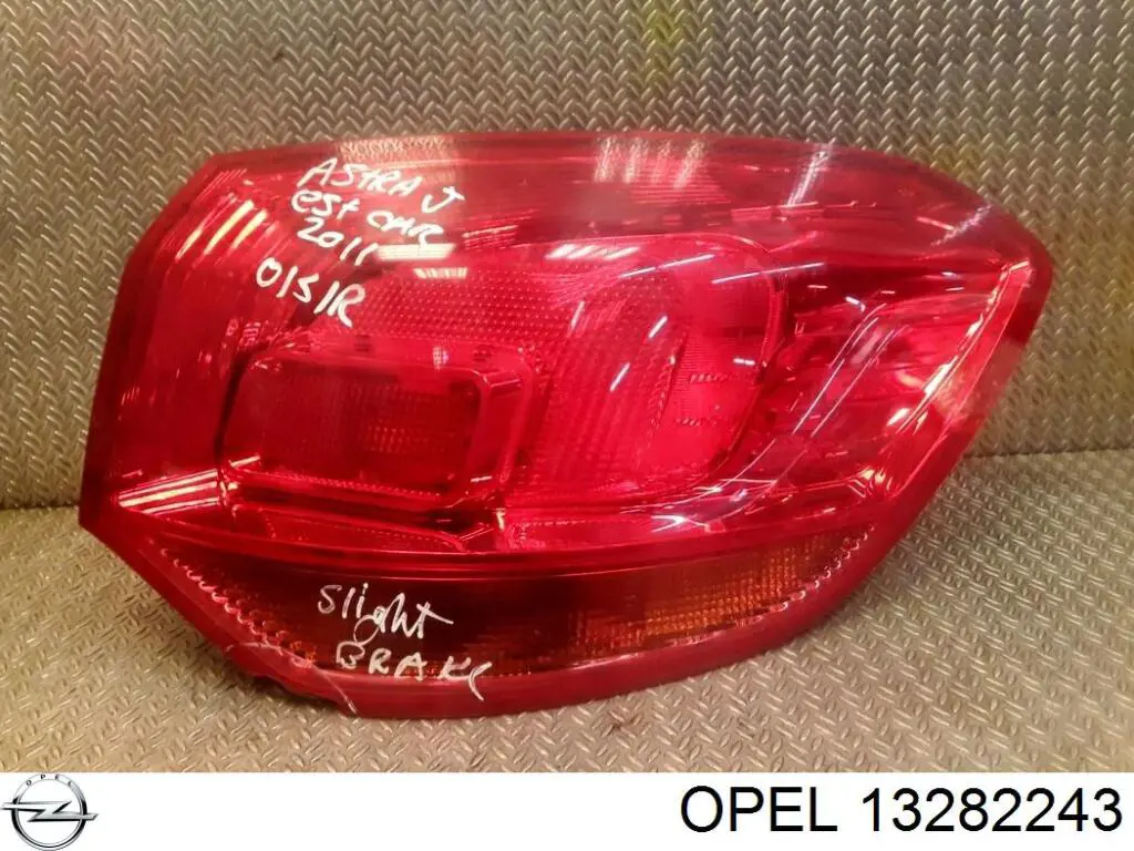 Ліхтар задній правий, зовнішній Opel 13282243 ціна, від 81.84 USD