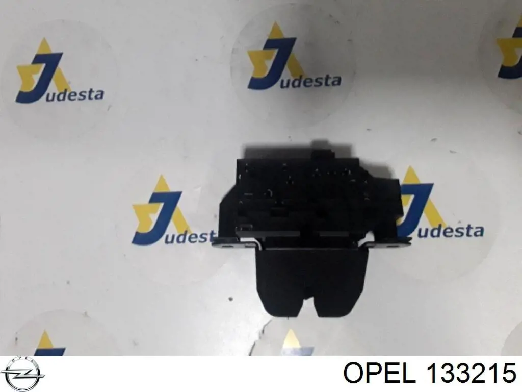 Замок дверей багажника Opel 133215 ціна, від 53.39 USD