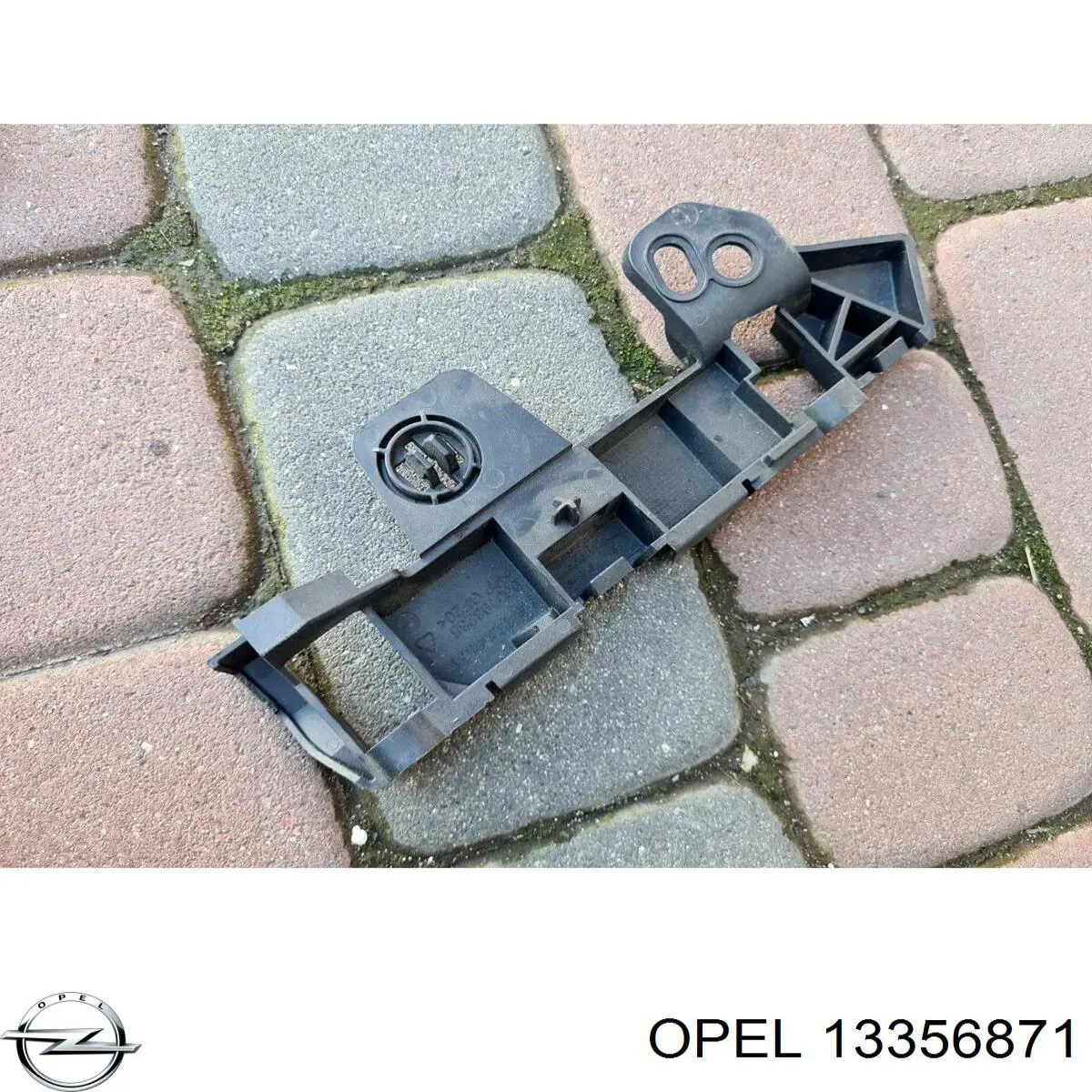 13356871 Opel Праве кріплення переднього бампера