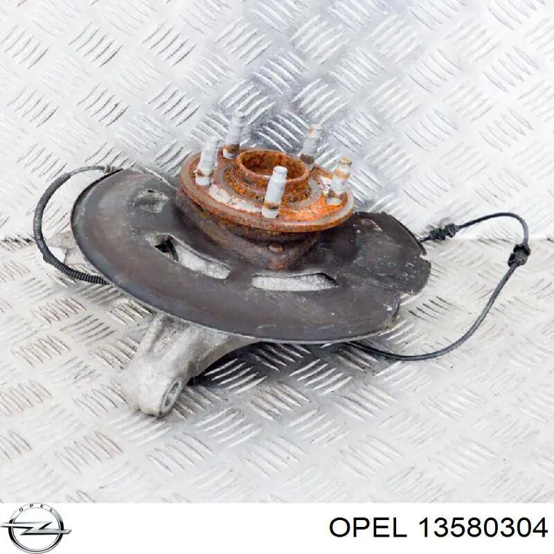 Передня маточина 13580304 Opel