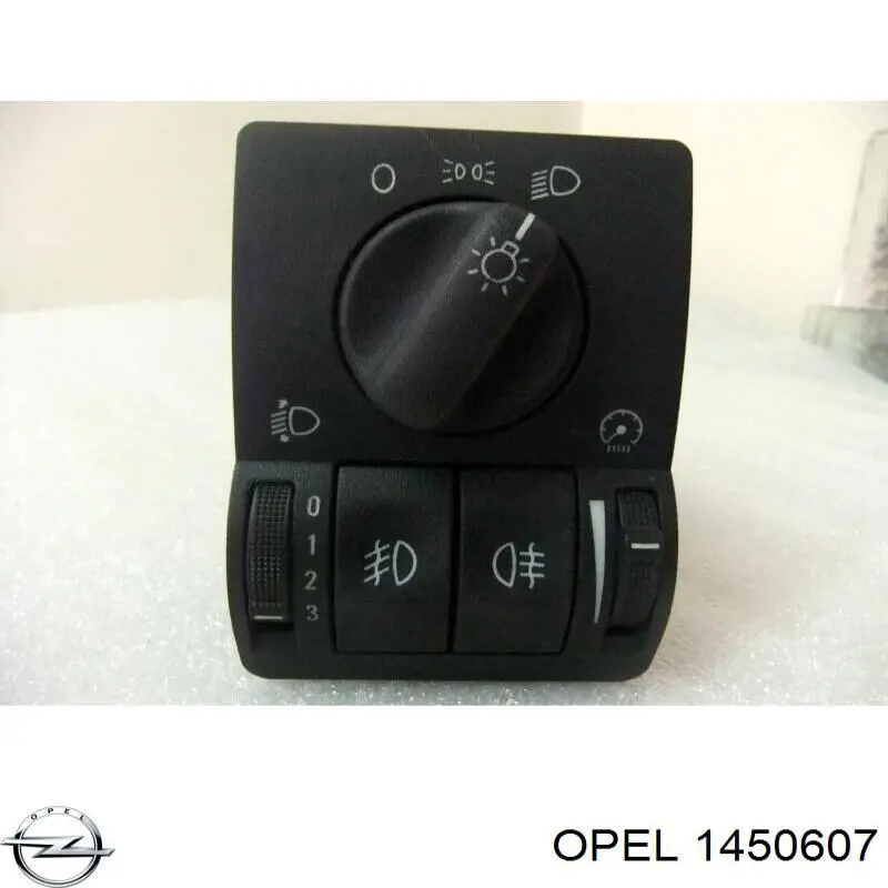 Бачок омивача скла Opel Astra G
