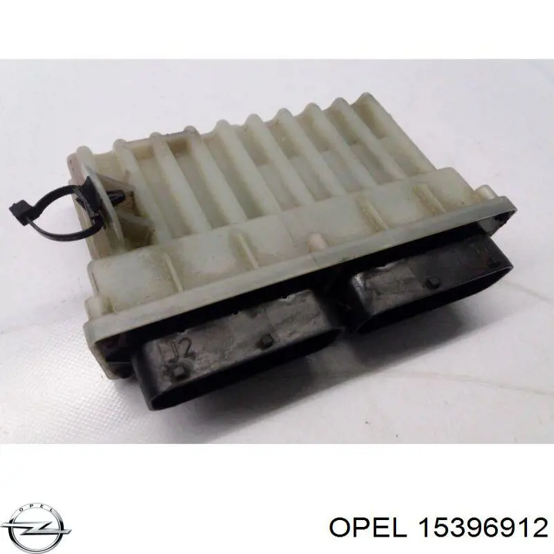 Регулятор оборотів вентилятора 15396912 Opel