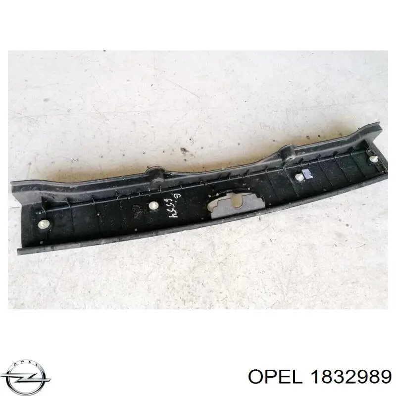  Opel 1832989