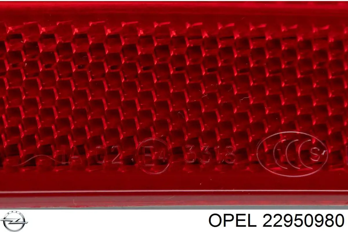 Правий катафот заднього бампера Opel 22950980 ціна, від 32.93 USD