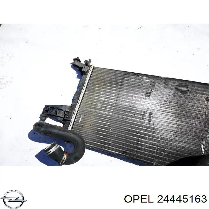 Радіатор основний Opel 24445163 ціна, від 52.82 USD