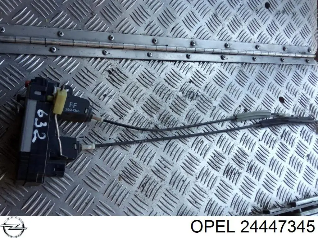 Замок задньої двері, лівої Opel 24447345 ціна, від 10.11 USD