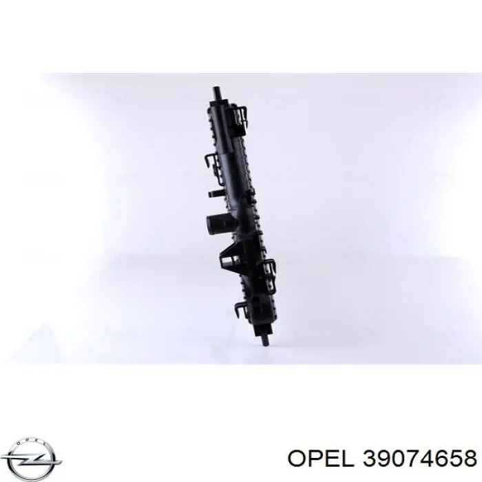 39074658 Opel Радіатор охолодження двигуна