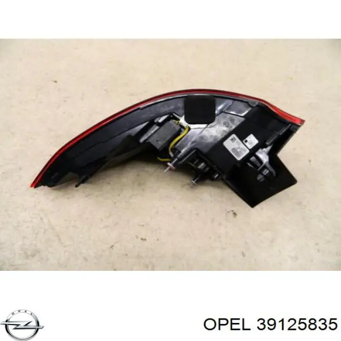 Задня ліва зовнішня фара Magneti Marelli 714020650706 ціна, від 148.39 USD