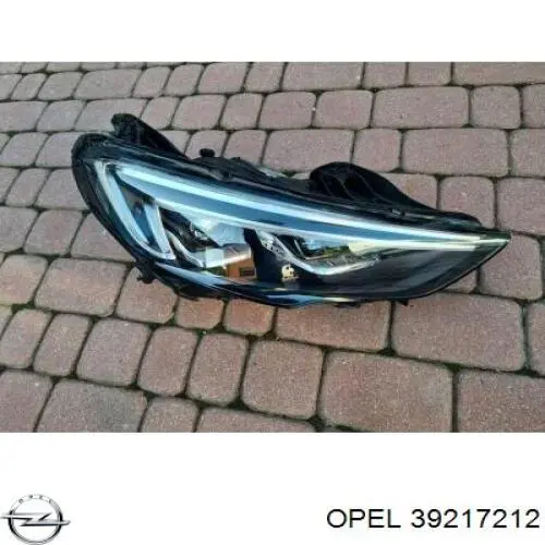 Купити 39217212 Opel Права блок фара