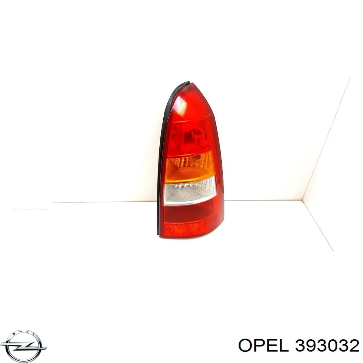 Купити 393032 Opel Задня права фара