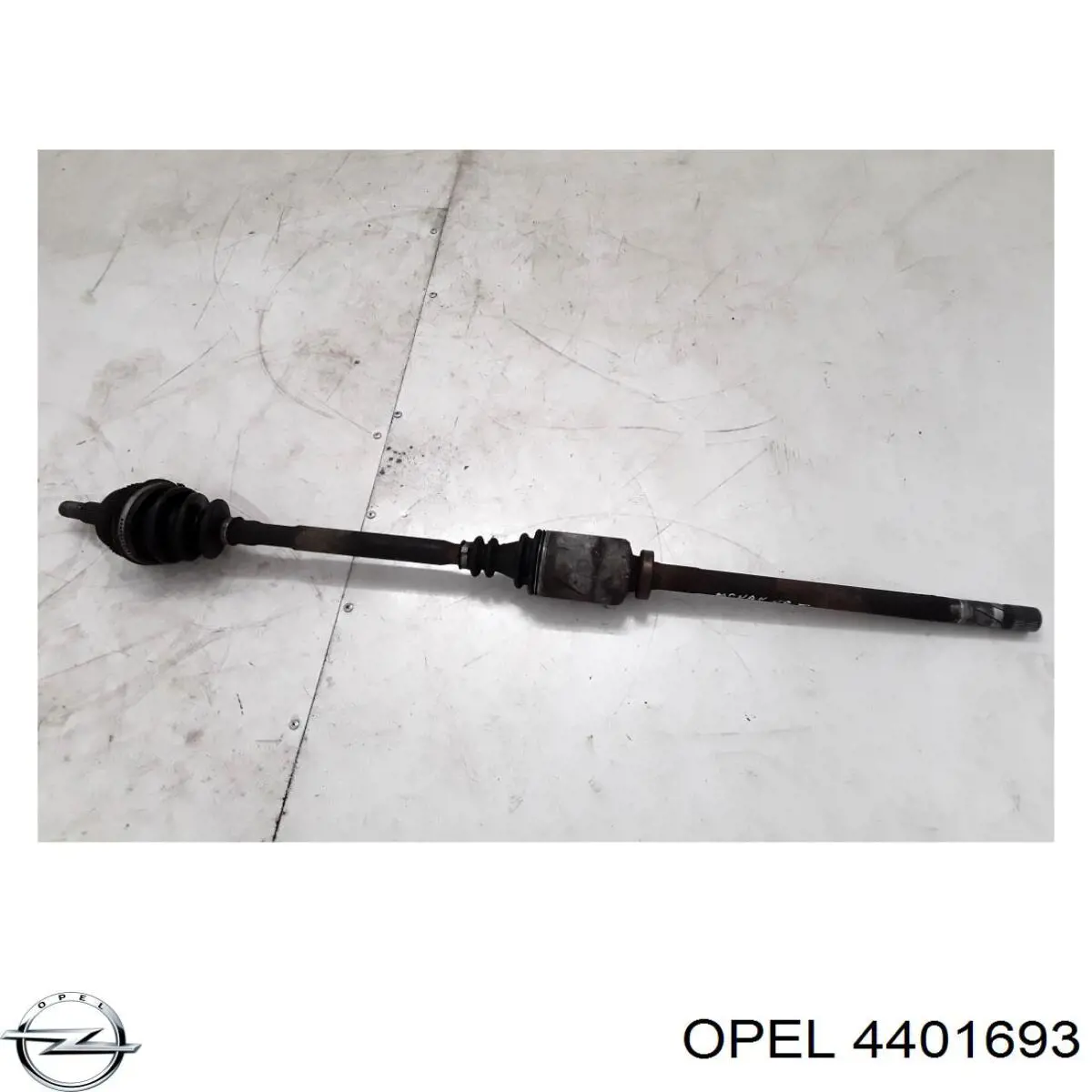 Піввісь передня, права Opel 4401693 ціна, від  