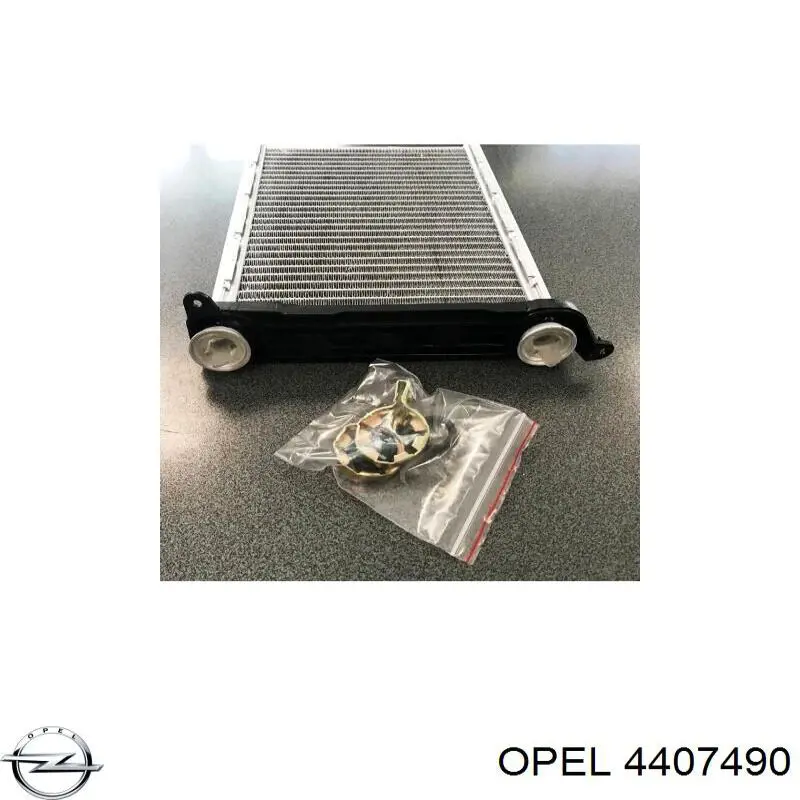 Радіатор пічки 4407490 Opel