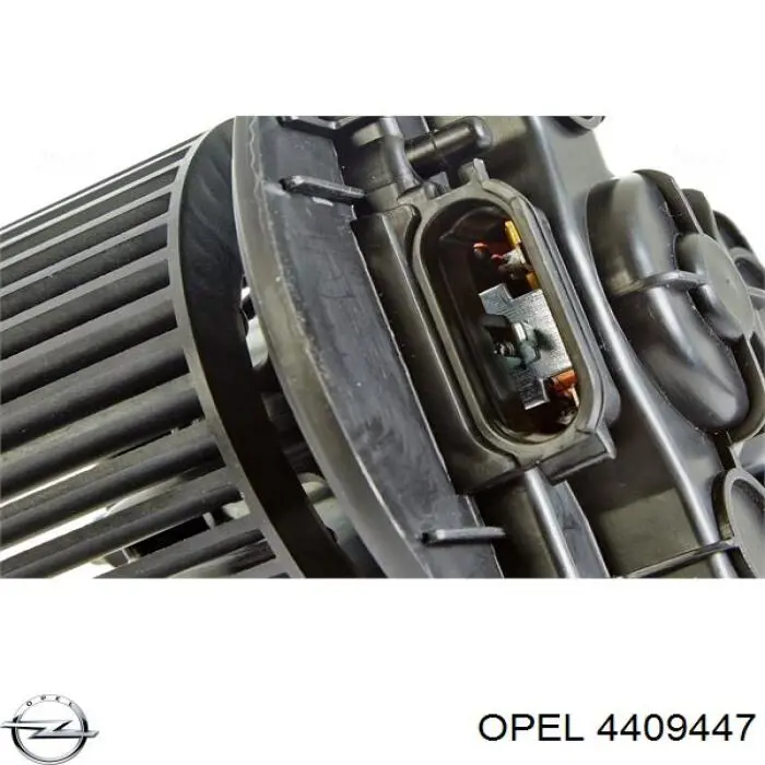 Купити 4409447 Opel Електродвигуни (електродвигун обігрівача) або розетка причепа штепсельная