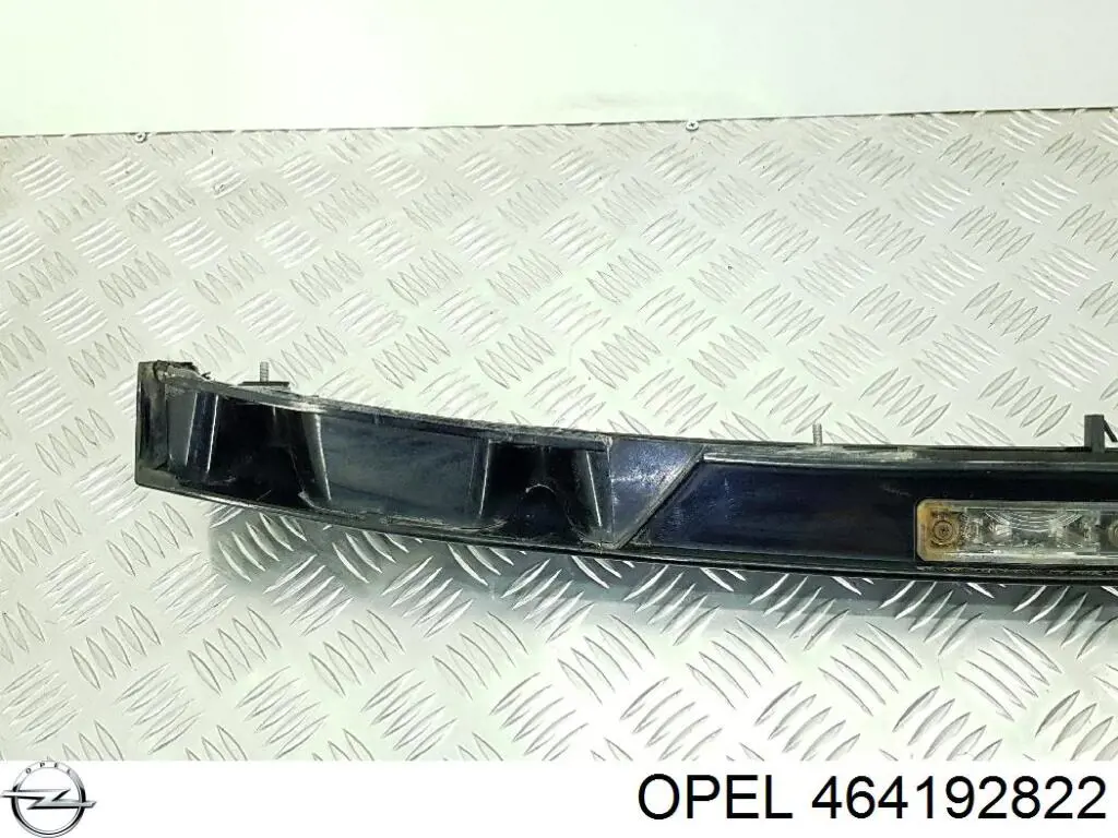 Купити 464192822 Opel Захисна решітка радіатора