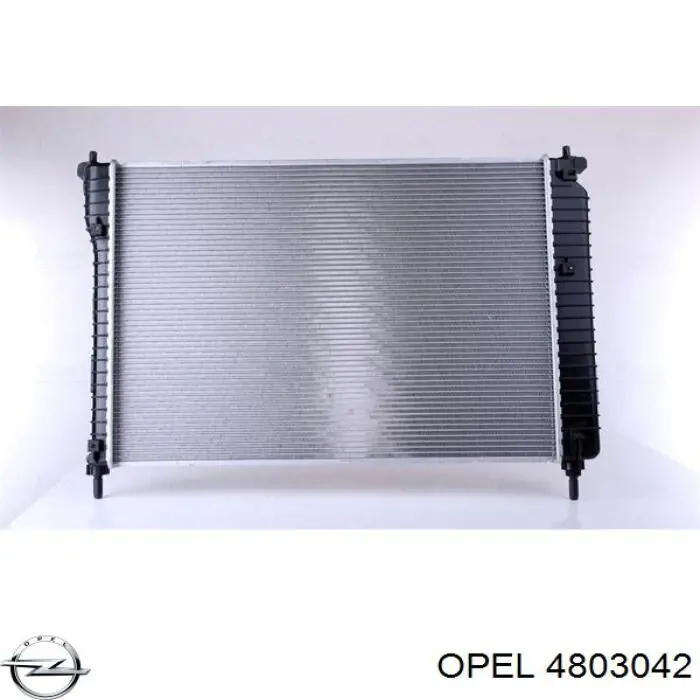 4803042 Opel радіатор охолодження двигуна