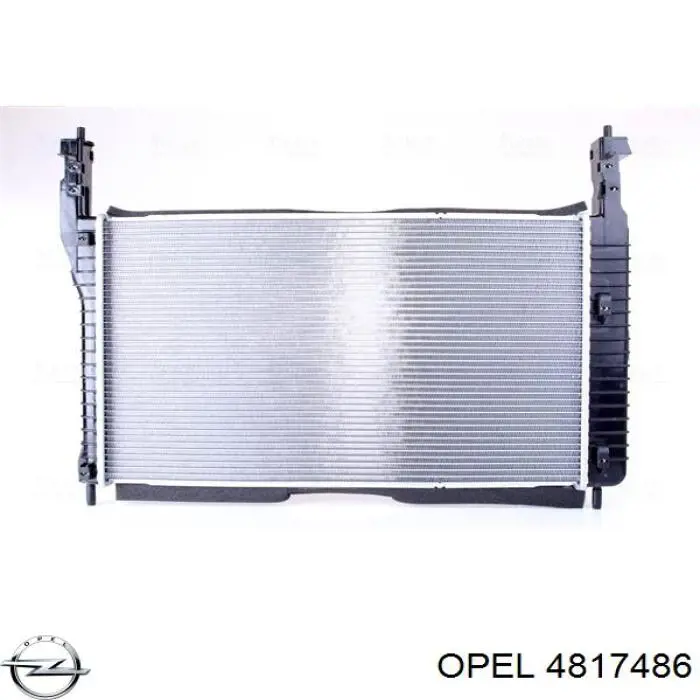 4817486 Opel радіатор охолодження двигуна