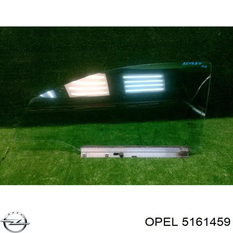 5161459 Opel Скло водійських дверей