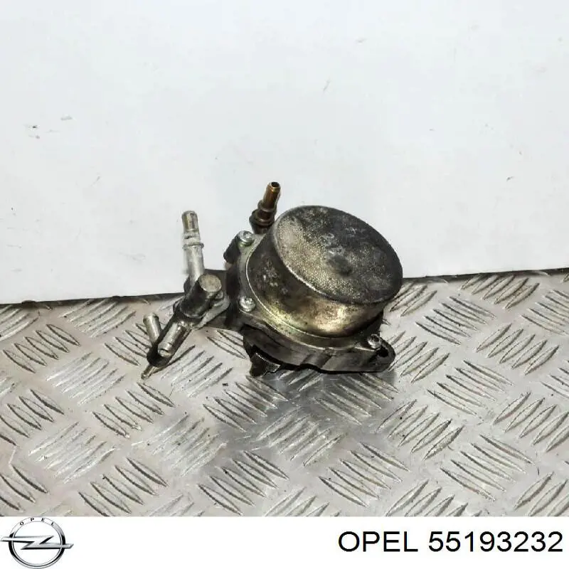 Купити 55193232 Opel Вакуумний насос