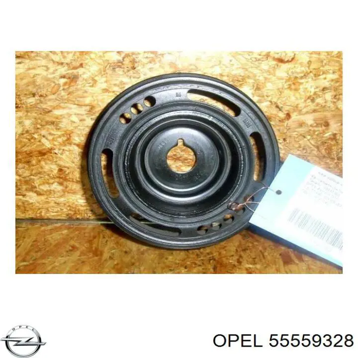 Шків колінвала 55559328 Opel