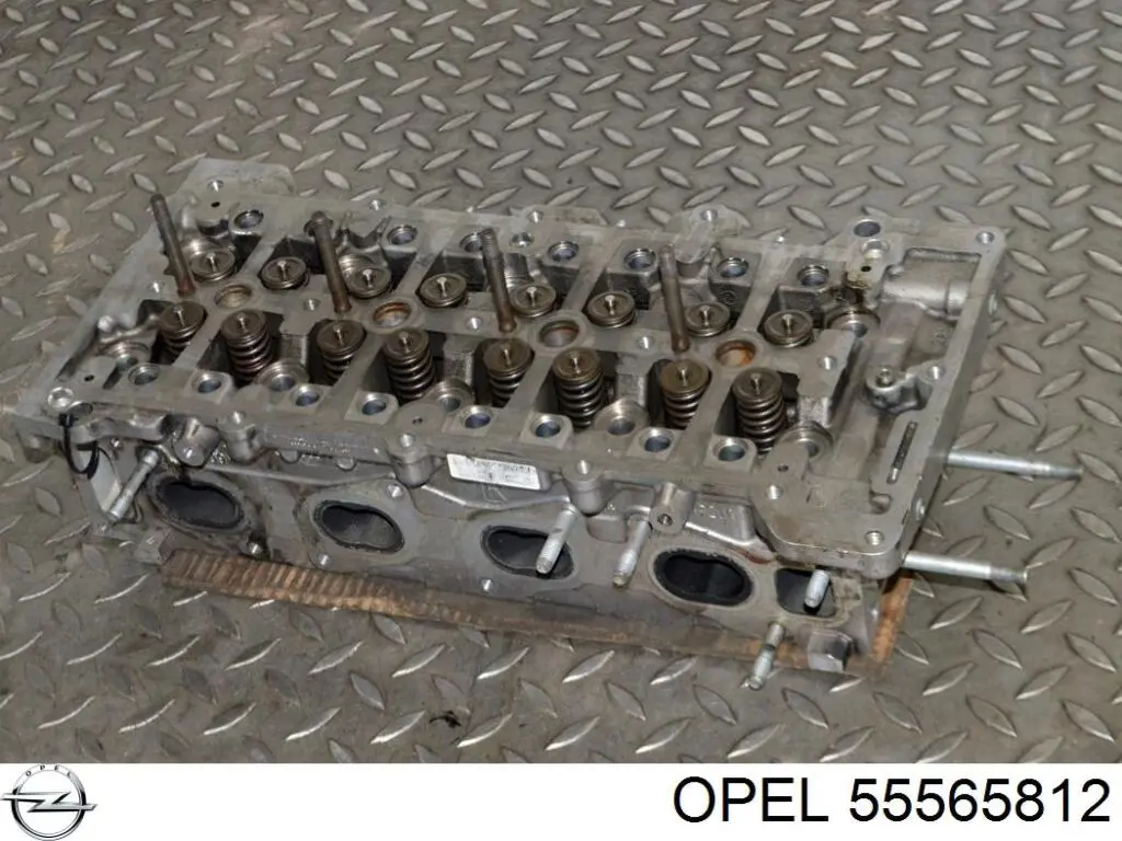 Головка двигуна Opel 5607277 ціна, від 118.11 USD