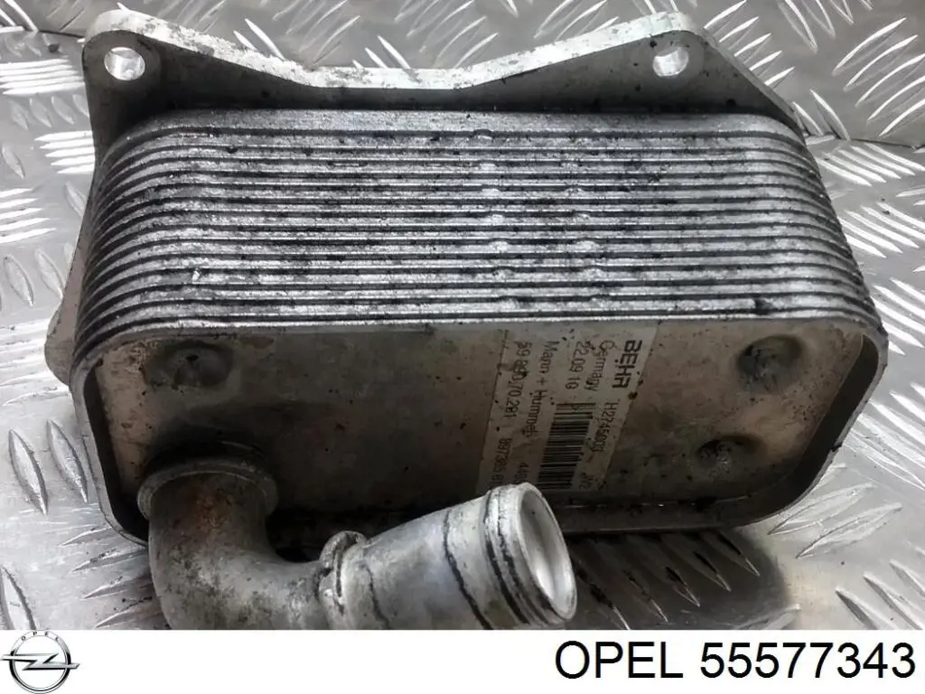 Масляний радіатор охолодження рідини АКПП 55577343 OPEL