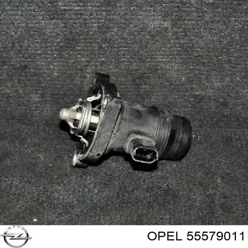 Купити 55579011 Opel Термостат в корпусі